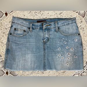Urban behavior- y2k beaded jean mini skirt w/ pockets
